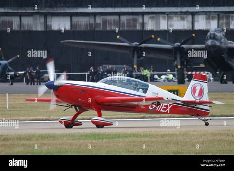 Aerobatic aircraft Extra 300/L Stock Photo - Alamy