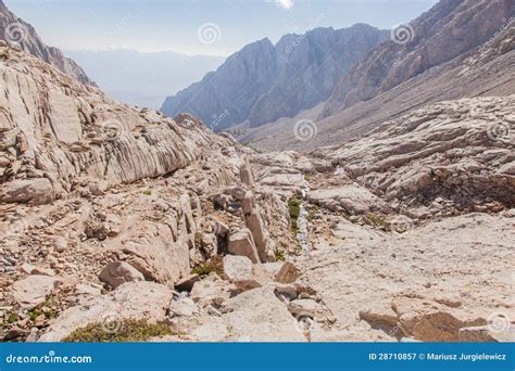 Mt Whitney Trail stock image. Image of recreation, active - 28710857