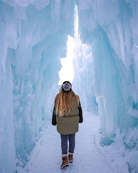 How to Make the Most of Your Visit to the Iconic Ice Castles – Happily ...