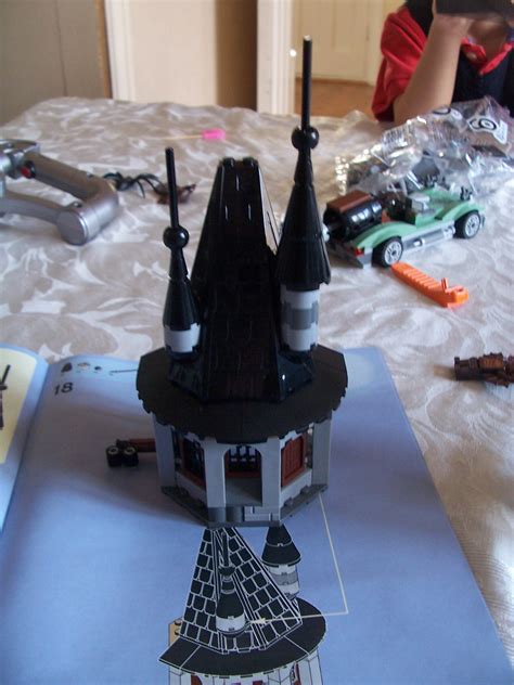 Lego Monster castle (38)