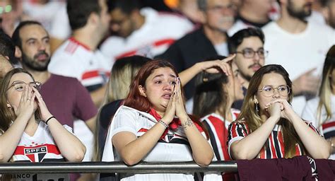 Dificuldades enfrentadas por torcedores do São Paulo para final da Sul-Americana