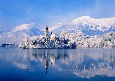 Winter at the lake Bled, bled, lake, winter, cold, HD wallpaper | Peakpx