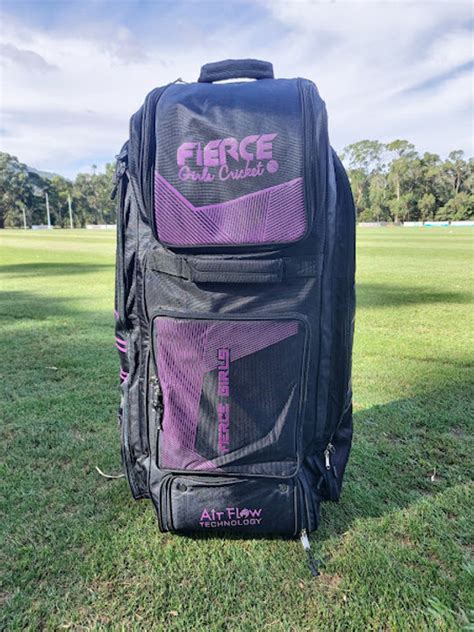 Female Cricket Gear and Uniforms