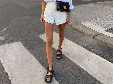 17 Ways Our Readers Are Wearing Summer's "Ugly" Shoe Trend | Chunky ...