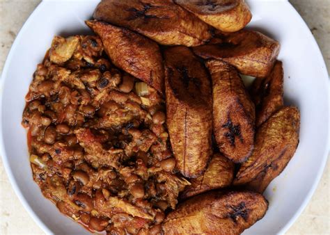 Fried Plantain And Beans