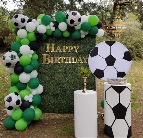 Football Party Balloons, Soccer Birthday Parties, Sports Theme Birthday ...