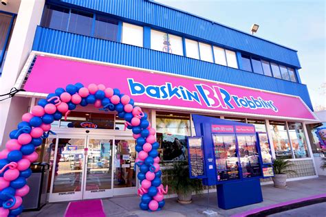 Care for a Scoop? Baskin Robbins's Minimum Hiring Age is 14!