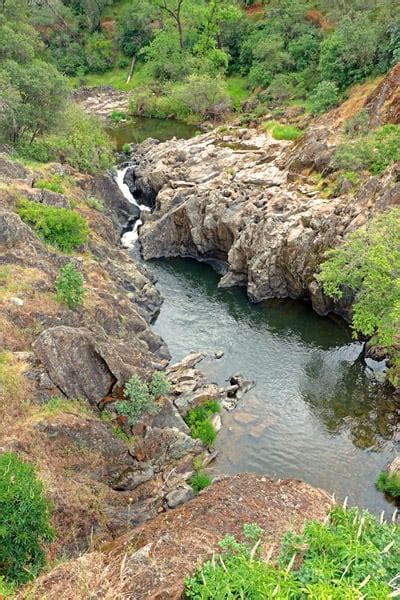 Exploring Hidden Falls Regional Park Hiking Trails: Sierra Foothill Beauty - Northern California ...