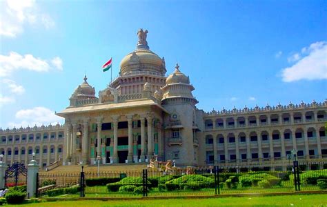 15 Interesting Facts About Vidhan Soudha, Bengaluru, India