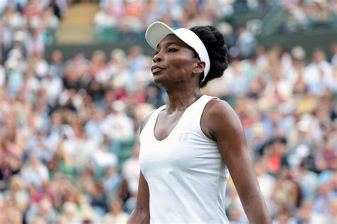 2017 Wimbledon: Venus Williams breaks down in tears after first-round ...