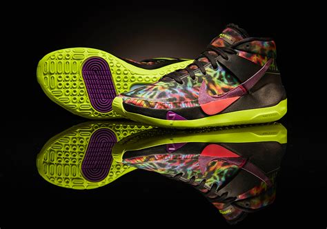 Nike Kobe 5 Protro EYBL + KD 13 EYBL | SneakerNews.com