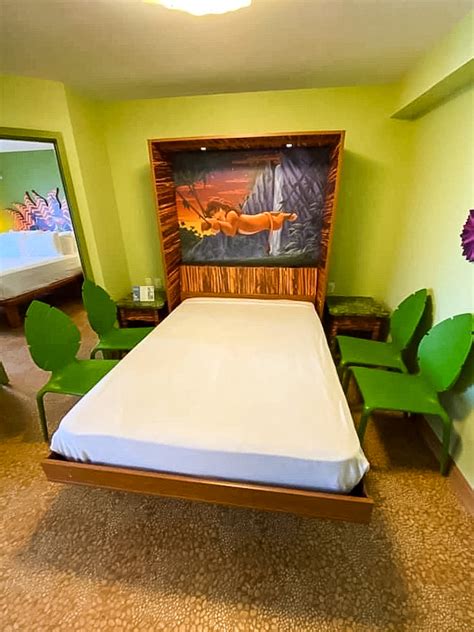 What Is A Table Bed At Disney - Hanaposy