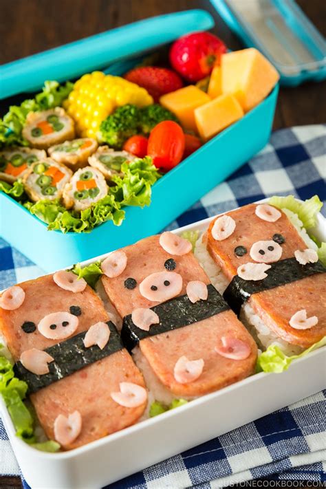 Piggy Spam Musubi Bento (Video) • Just One Cookbook