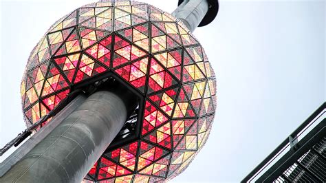 The history behind the New Year's Eve ball drop ceremony in Times Square | Fox News