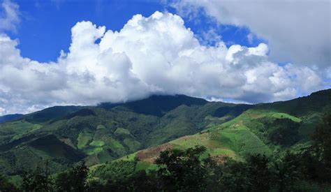 Landscape mountains and the blue sky 3277144 Stock Photo at Vecteezy