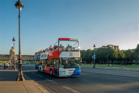 Hop on Hop off Paris Bus Tours – Which one Is Best? - TourScanner