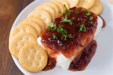 Cranberry and Red Pepper Jelly Cheese Dip Recipe - The Kitchen Wife