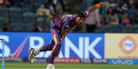 My First IPL Match: Jangling nerves, snaring Kohli and a blast on dance floor — Ashok Dinda ...