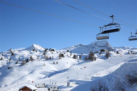 The Best Ski Resorts in France - InTheSnow