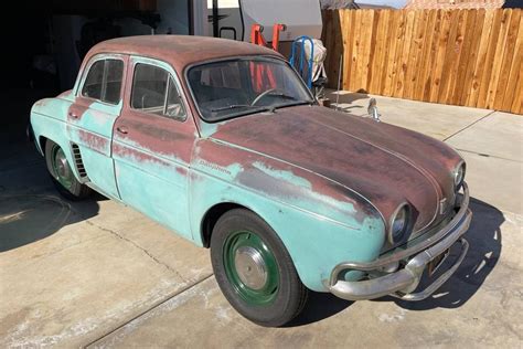 1960 Renault Dauphine 1 | Barn Finds