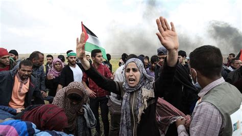 Eighteen Palestinians confirmed killed in Gaza border protests | World News | Sky News