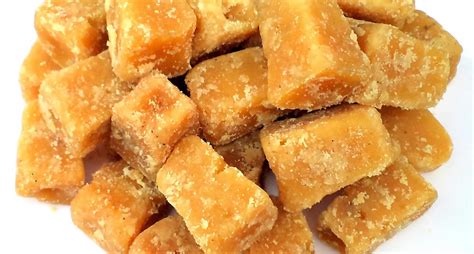 Jaggery - Jaggery vs Sugar - Are there any benefits to eating it?