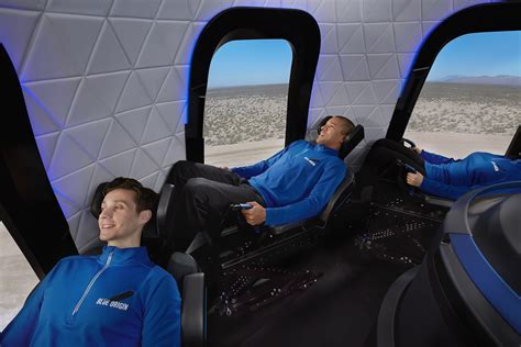 Watch Blue Origin fly a capsule designed to send people to space