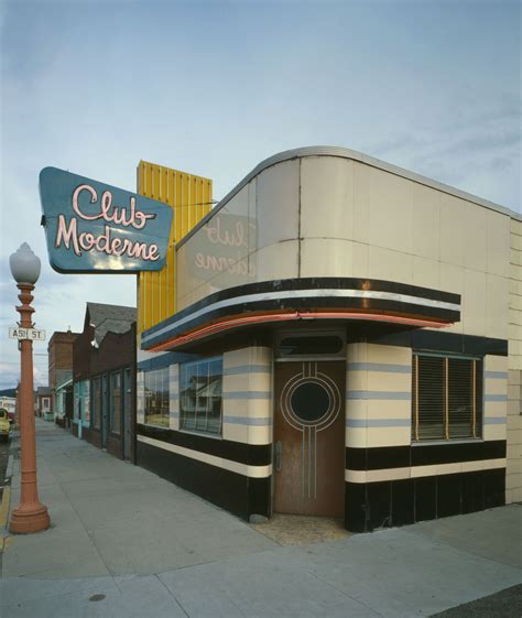 This 1930's streamline club shows great texture through its smooth walls and brick wo ...