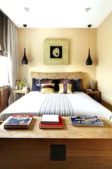 11 x 13 bedroom layout - Google Search Small Space Bedroom, Small ...