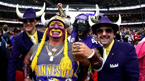 Vikings Fans Planning To Sign Up As Uber Drivers, Drop Eagles Fans Off ...