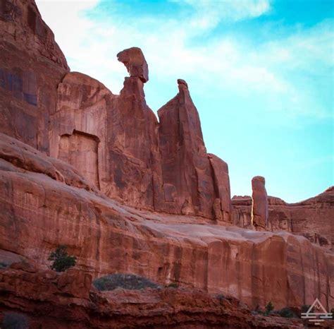 Arches National Park: Park Avenue Trail - TRIPS TIPS and TEES