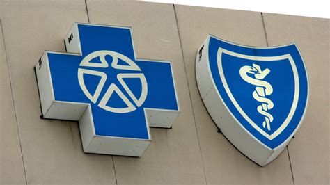 Blue Cross Blue Shield delivers more than $900K in grants to state clinics