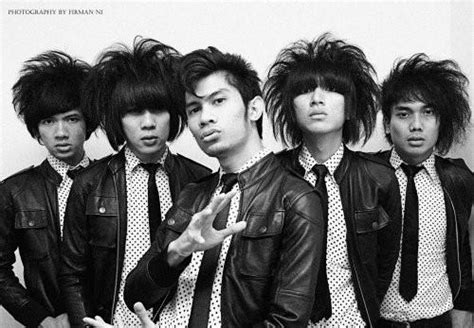 The Changcuters ~ International Music Band