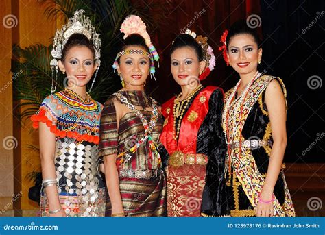 People of Borneo with Traditional Entire Editorial Photo - Image of traditional, asia: 123978176