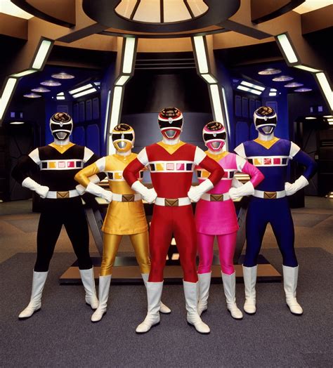 The Panel Biter: Many Morphin' Power Rangers