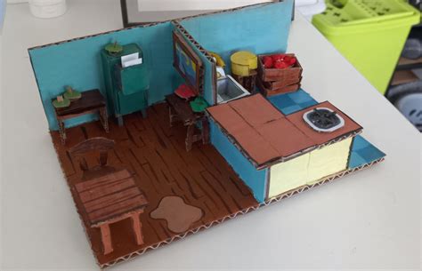 I made a cardboard diorama for christmas ! : r/PlateUp