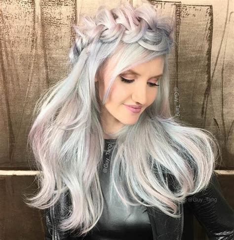 36 Beautiful Holographic Hair Trend Pictures That Are So Stunning You Can't Look Too Long At Them