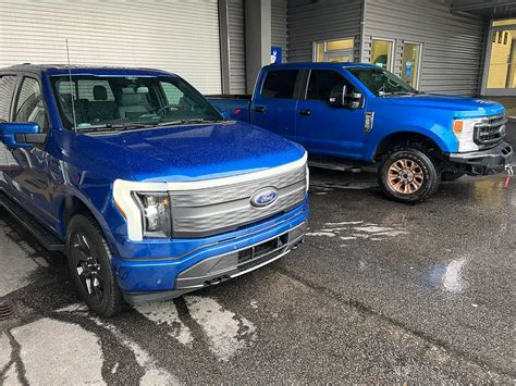 Photo Dump - Atlas Blue vs. Velocity Blue | 2021+ Ford Bronco Sport ...