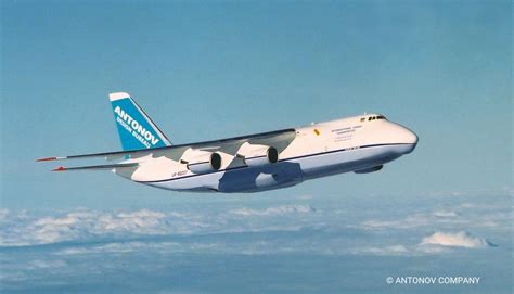 AN-124 RUSLAN