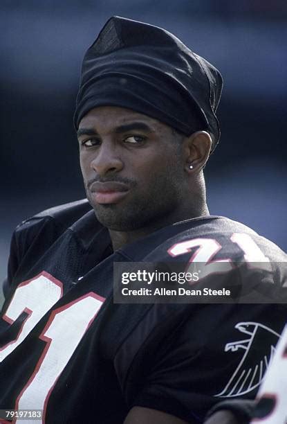 Deion Sanders 1991 Photos and Premium High Res Pictures - Getty Images