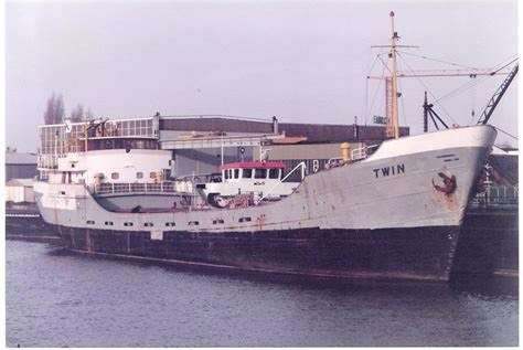 De TWIN 1957 (IMO 5371480) GROL NV ZUIDBROEK 498TON PIETER HINDRIKS &DIRK KRUGER GRONINGEN