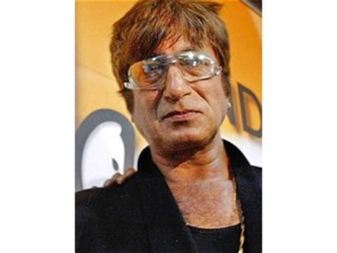 Shakti Kapoor biography, birth date, birth place and pictures