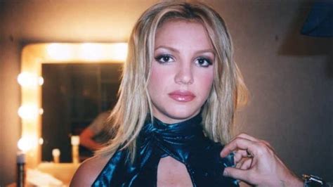 10 Best Britney Spears Songs of All Time - Singersroom.com