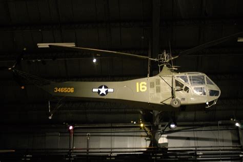 Sikorsky R-4B Hoverfly > National Museum of the United States Air Force™ > Display