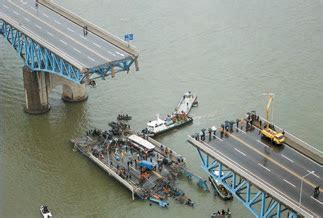 Gusts Of Popular Feeling: New Haengju Bridge Collapse