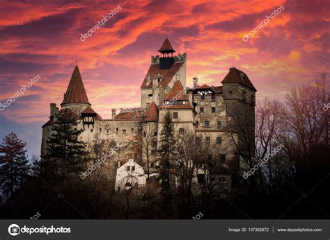 Bran Castle, Transylvania, Romania, known as "Dracula's Castle ...