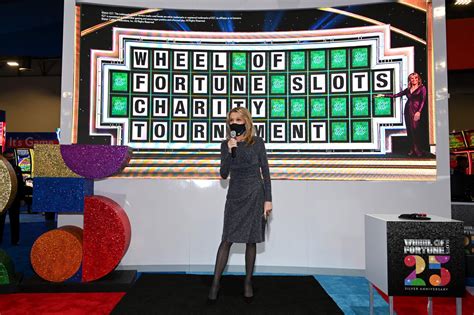 Wheel of Fortune contestant makes a dinosaur-sized mistake