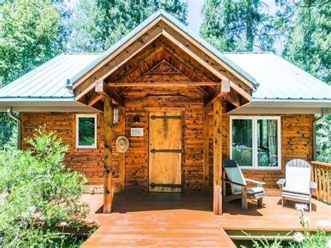 18 Stunningly Secluded Cabin Rentals in California - Territory Supply