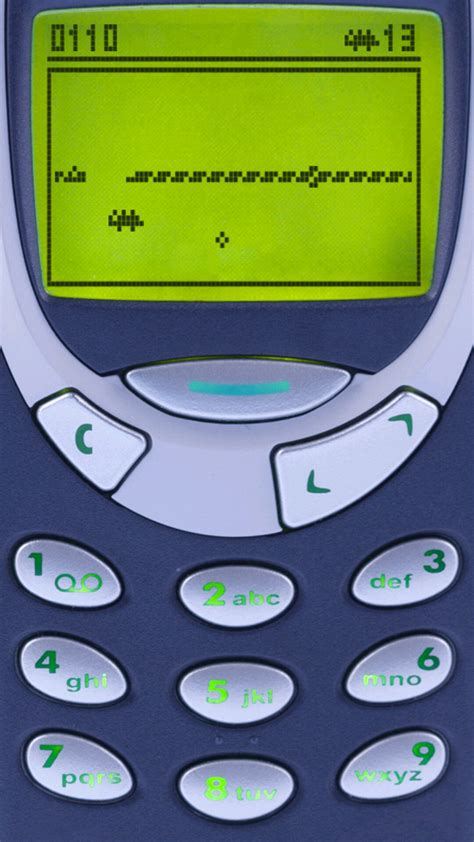 Addio smartphone e giochi moderni: per combattere la noia ci sono il Nokia 3330 e Snake (foto ...