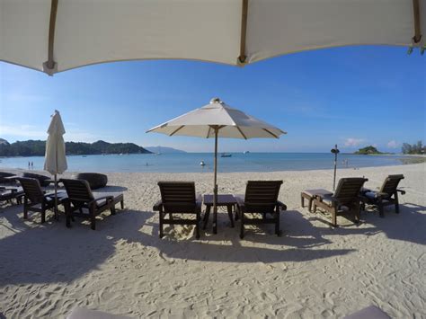 A Traveller's Guide to Choeng Mon Beach in Koh Samui - Blog - Cape Fahn Hotel